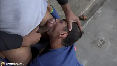 Grosse teub rebeu pour petit cul blanc