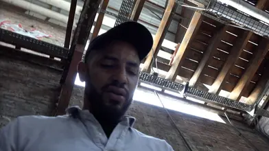 Grosse teub rebeu pour petit cul blanc