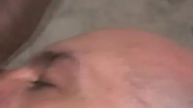 Plan cruising sur une plage sauvage