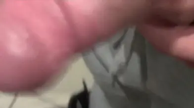 Marocain hétéro a accepté de montrer de se branler avec nous pour 50 euros