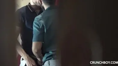 Quand ton coloc se tape ton collègue de fac