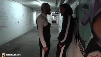 Deux rebeus — plan tunnel (93)