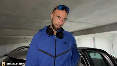 Shelam XXL se fait plaisir sur le parking