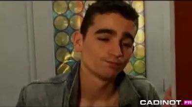 Renoi baisé par un minet marocain