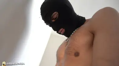 Hakim, le nouveau voisin sportif — Partie 1