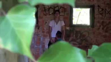 Une baise risquée dans les quartiers