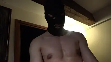 Quinqua & jeune — plan après le service (consenti)