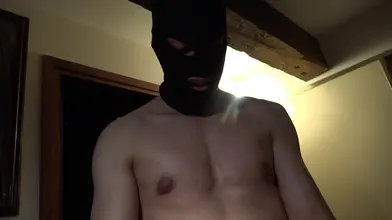 Quinqua & jeune — plan après le service (consenti)