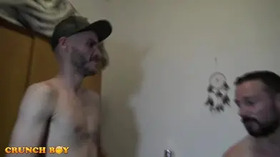 Un mec arabe hétéro baise un cul pour la première fois