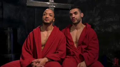 Arad Winwin & Tristan Hunter – Le Daddy Persan Défoncer un Twink