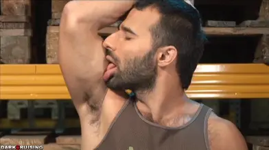 Baiser avec mon pote turc