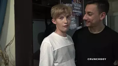 Andrea se fait défoncer raw par le dom arabe Etalon