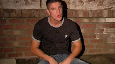 Parking chaud : baisers, oral, et finish