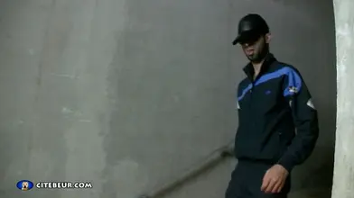 Chaud rebeu dans le tunnel