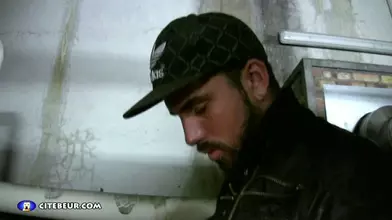 Cazador revient à la cave avec Malik XXL