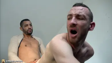 Twink en manque se fait régaler par un top rebeu