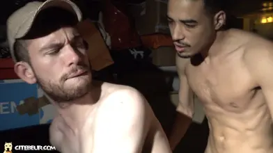 Trois souhaits : baiser, jouer, finir