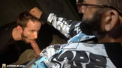 À genoux pour le boss (soft)