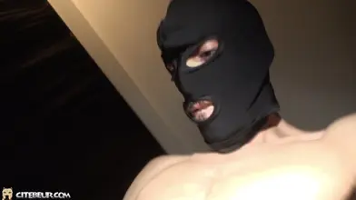 Chaleur secrète entre deux potes rebeus (soft)