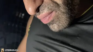 Tais toi et prends cette bite arabe