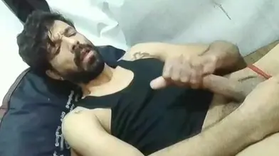 Grosse queue dans ma bouche et dans mon cul