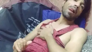 Grosse bite dans ma bouche et dans mon cul