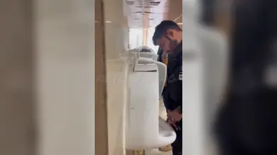 Mecs arabes en piss play