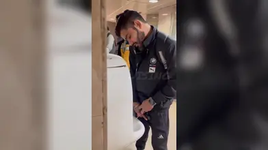 Mecs arabes en piss play