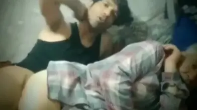 Yassser suce un Algérien discret et non circoncis à Paris