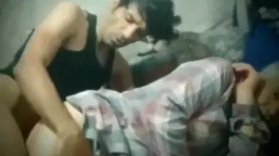 Yassser suce un Algérien discret et non circoncis à Paris