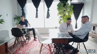 Arad Winwin, Rico Marlon et Edji Da Silva se partagent Allen King