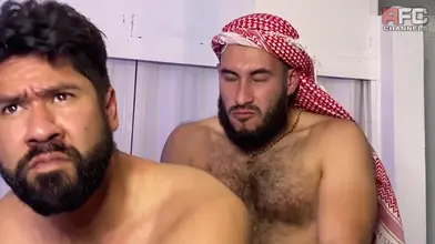 Evan Peix se fait baiser par un cheikh arabe