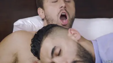 Recouvrement de dettes : Arad Winwin & Wesley Woods