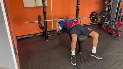 Sex brûlant après le sport (Sadick Coutinho)