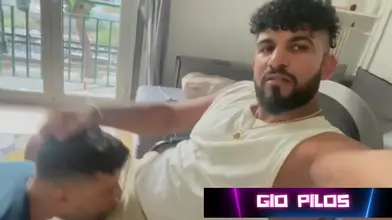 Dominé par un Arabe 1