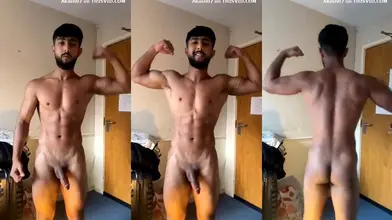 Mec musclé avec grosse bite