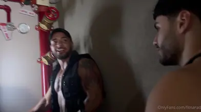 Je me Branle avec Mon Pote