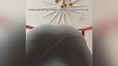 Squat et domination verbale