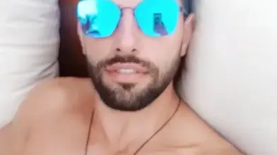 OneHotArab #21 : Jeune Arab Sexy