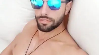 OneHotArab #21 : Jeune Arab Sexy