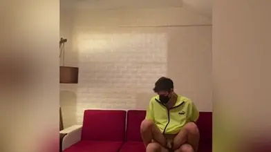 Dom Arabe Musclé Attrape Son Sub Masqué Plié au Lavabo - Tease Nu