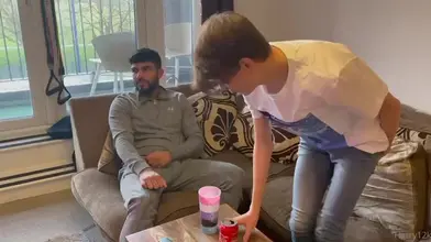 Domination hardcore avec des twinks