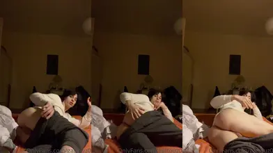 Tard le soir au lit — je te tease avant de dormir