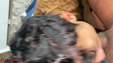 J'ai baisé la bouche de @ugomasonxxx pour avoir refusé le chai et blessé mes sentiments Paki