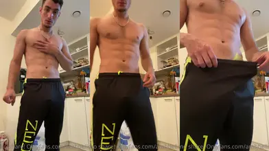 Je montre mon corps athlétique et baisse mon pantalon de sport – Arabe marocain teaser