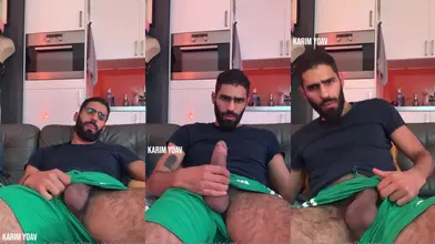 Karim Yoav Sort sa Bite Marocaine Dure de son Short Vert sur OnlyFans