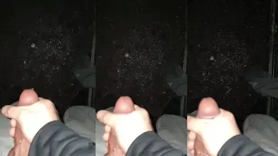 Arab Cruiser – Éjaculation en Slow-Motion Dehors la Nuit : Regarde-moi Gicler