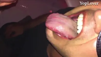 Semence d’Arabe Hétéro directe sur ma langue