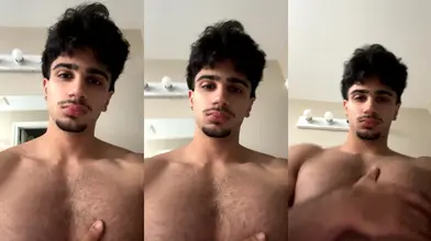 Je te regarde dans les yeux en me branlant — POV perse intime