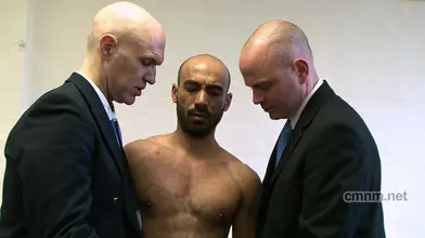 CMNM Fouille au Corps - Détenu Rebeu Musclé Déshabillé et Tripoté par des Hommes en Costume